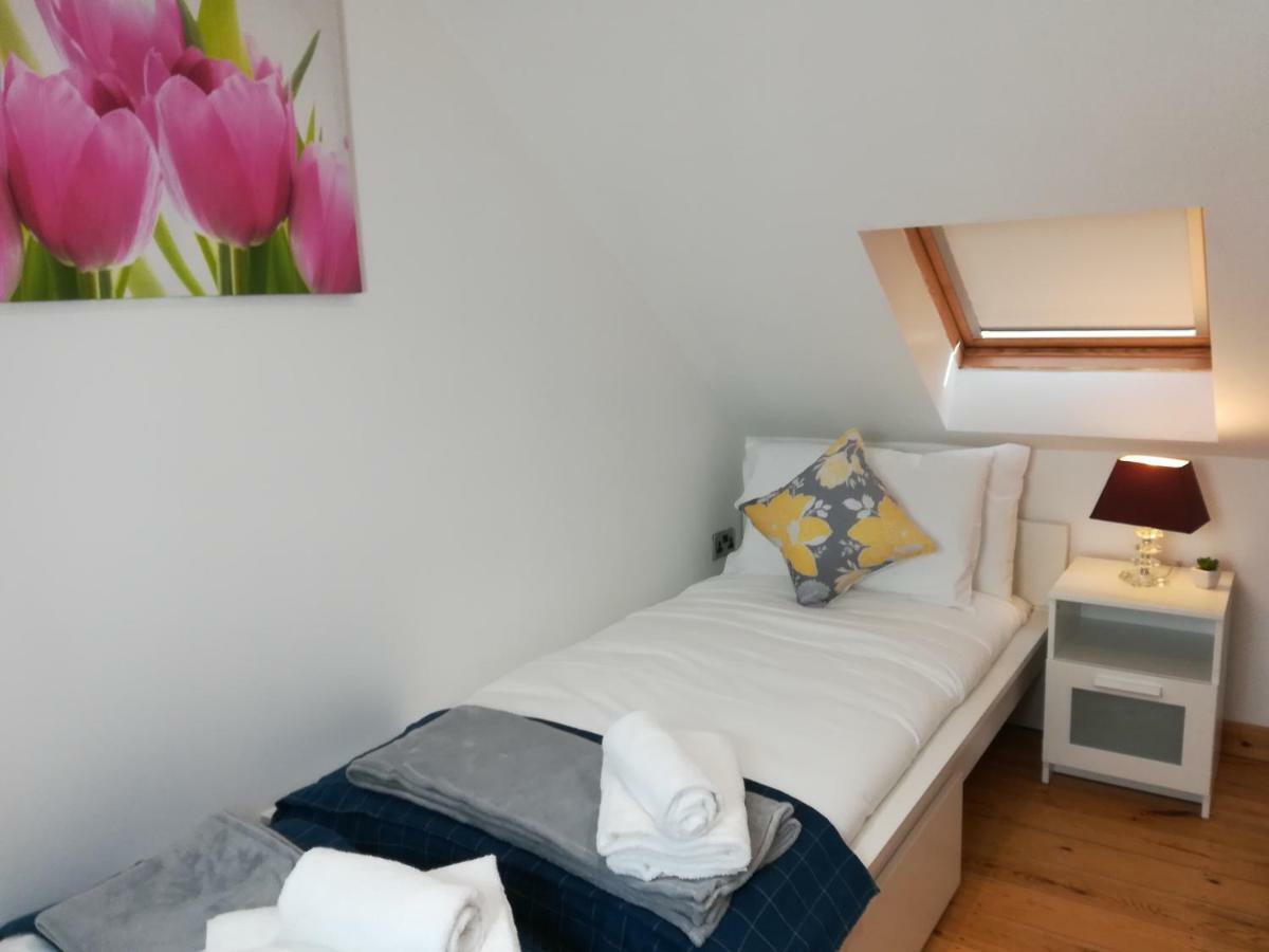 Epicsa - Family & Corporate Stay Mews Apartments With Free Parking CBG Buitenkant foto