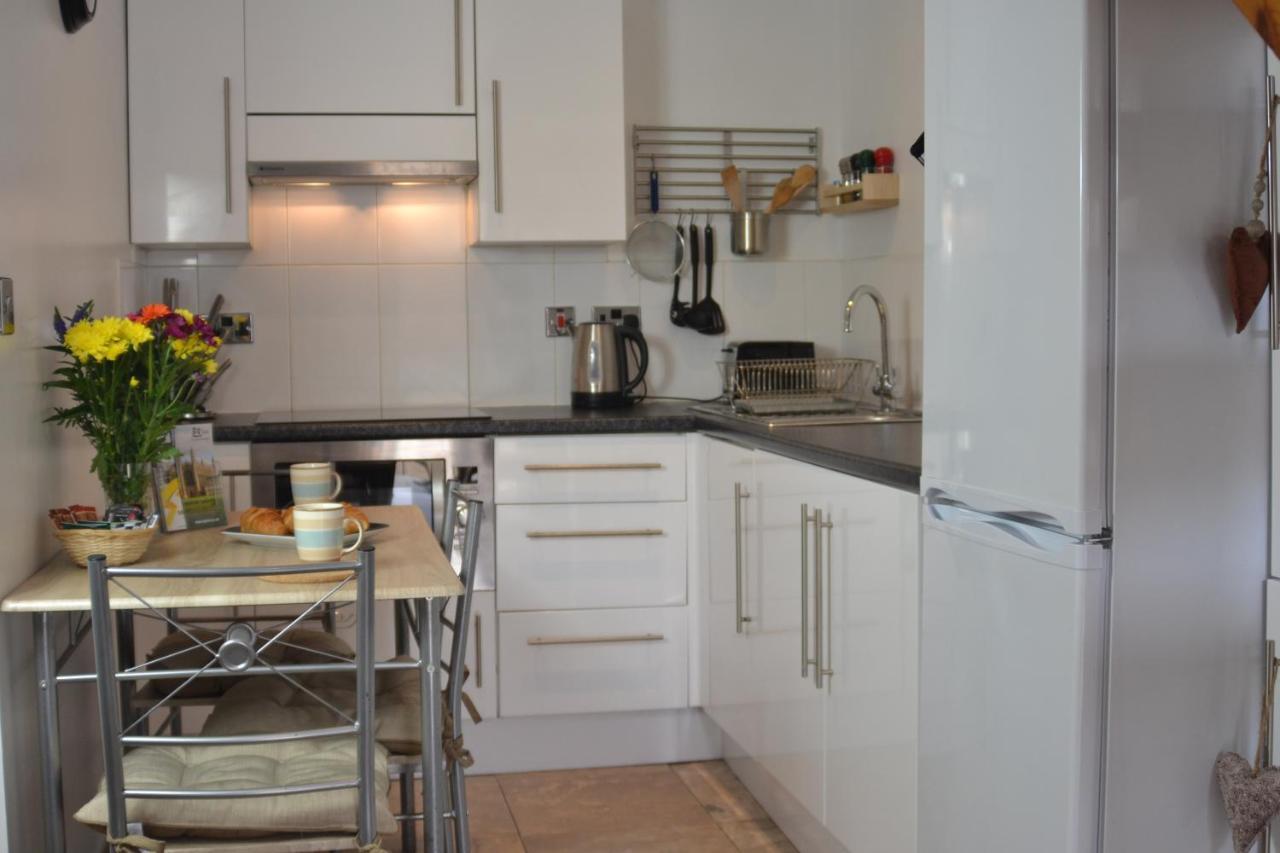 Epicsa - Family & Corporate Stay Mews Apartments With Free Parking CBG Buitenkant foto
